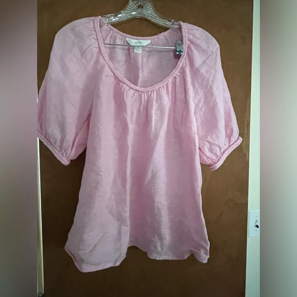 Lilly Pulitzer beautiful pink Calais top - Picture 2 of 5